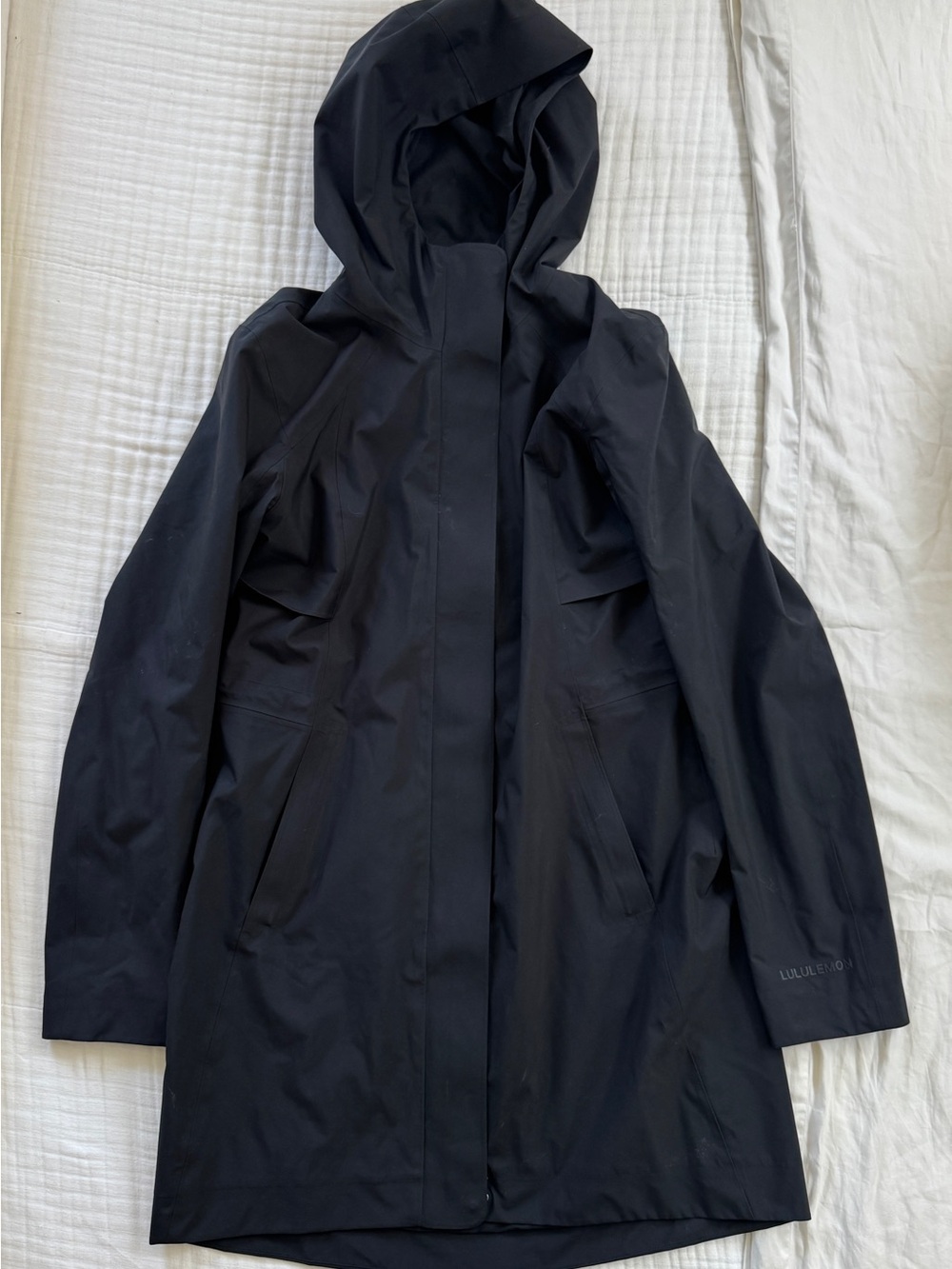 lululemon rain rebel raincoat - Picture 2 of 3